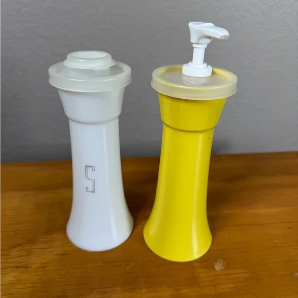 Vintage Tupperware Condiment Holders - Picture 1 of 4